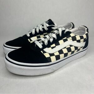 Vans Ward Women’s Checkered Black/White Skate Shoes